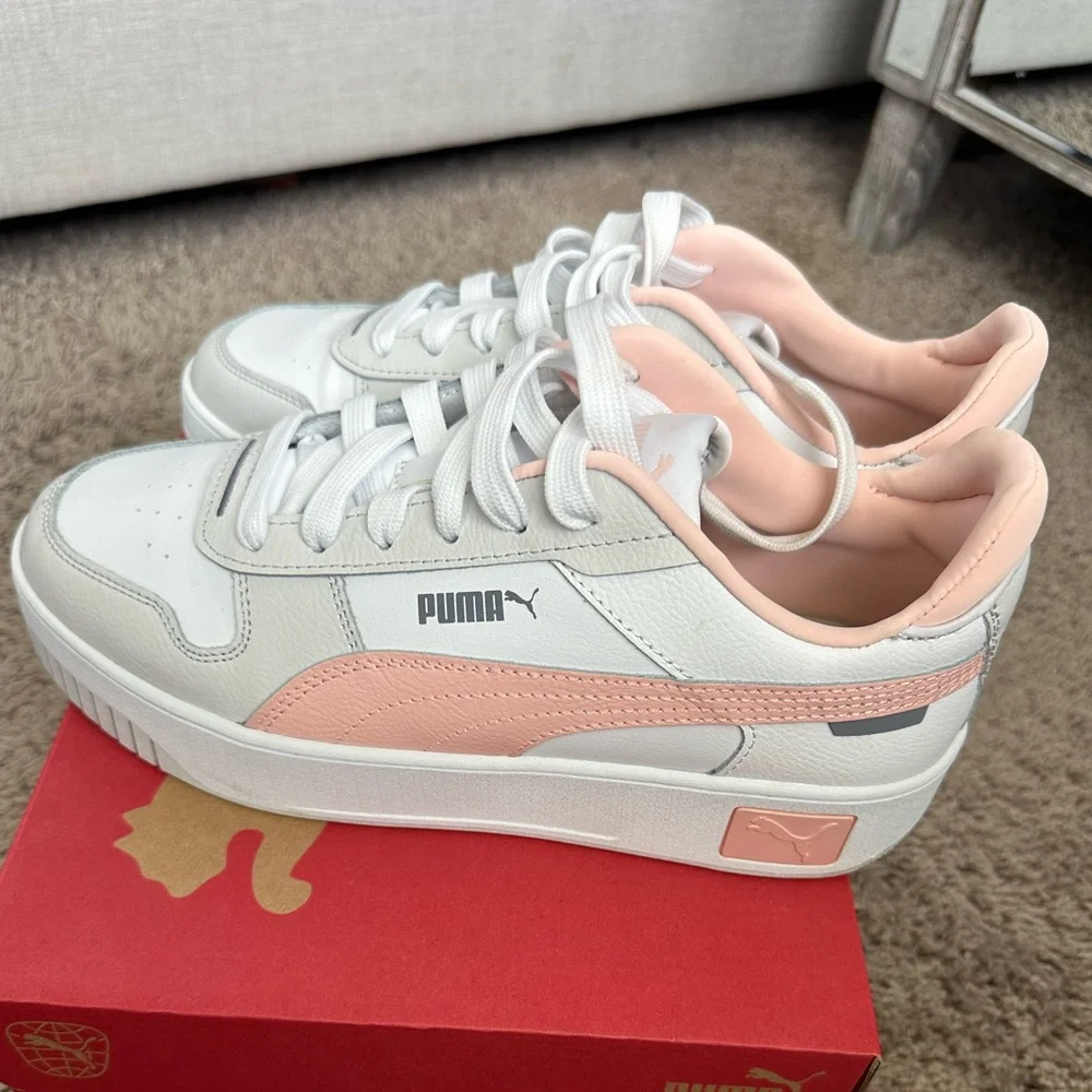 Carina Street Women's Sneakers 8.5 - Picture 1 of 7